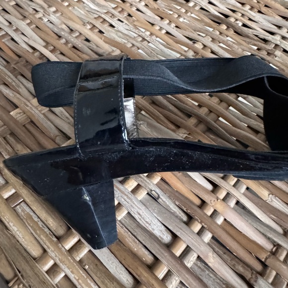 DKNY Black Strappy Sandals - Picture 3 of 5